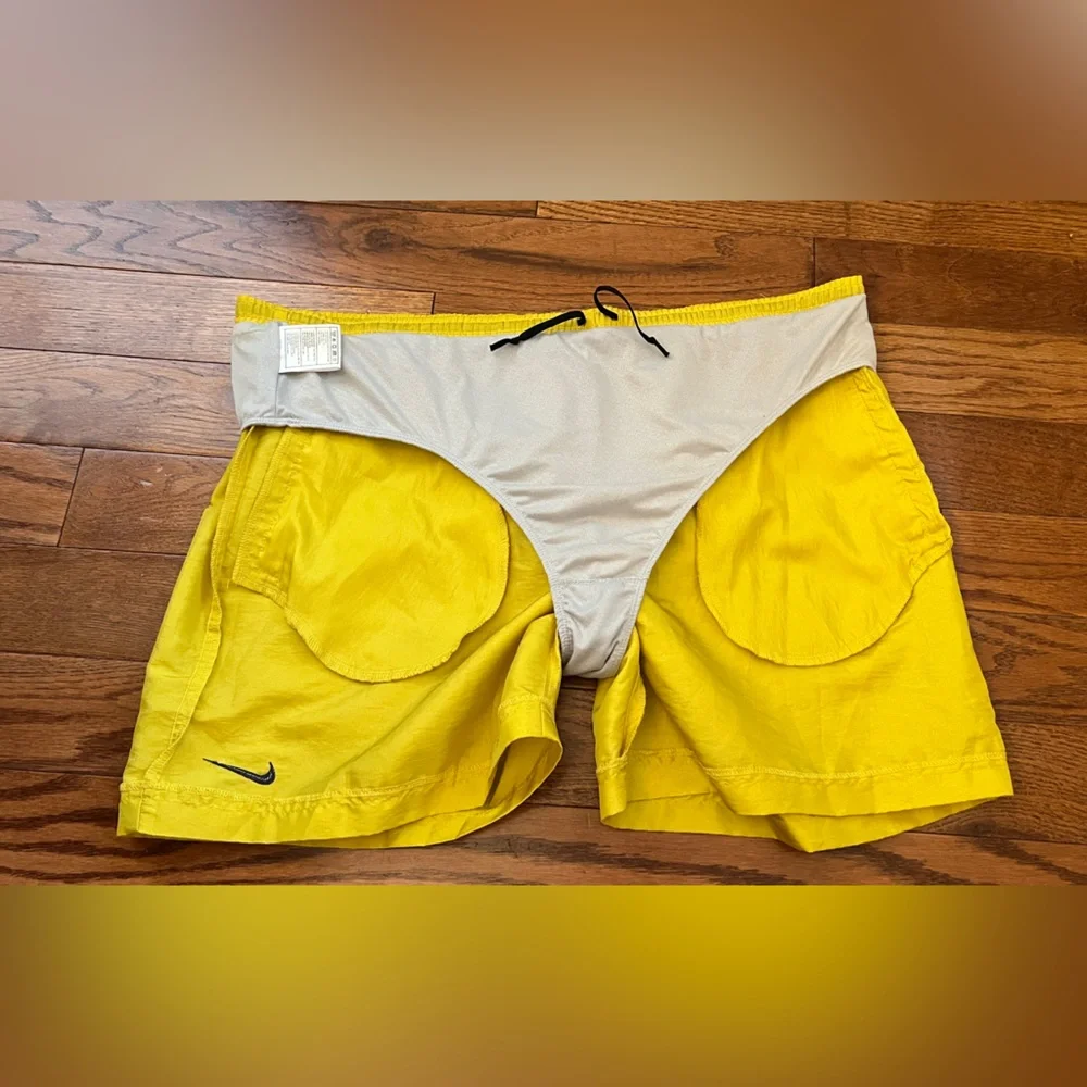 Vintage 90’s Nike Shorts Lined Drawstring Unisex Sz XL 16/18